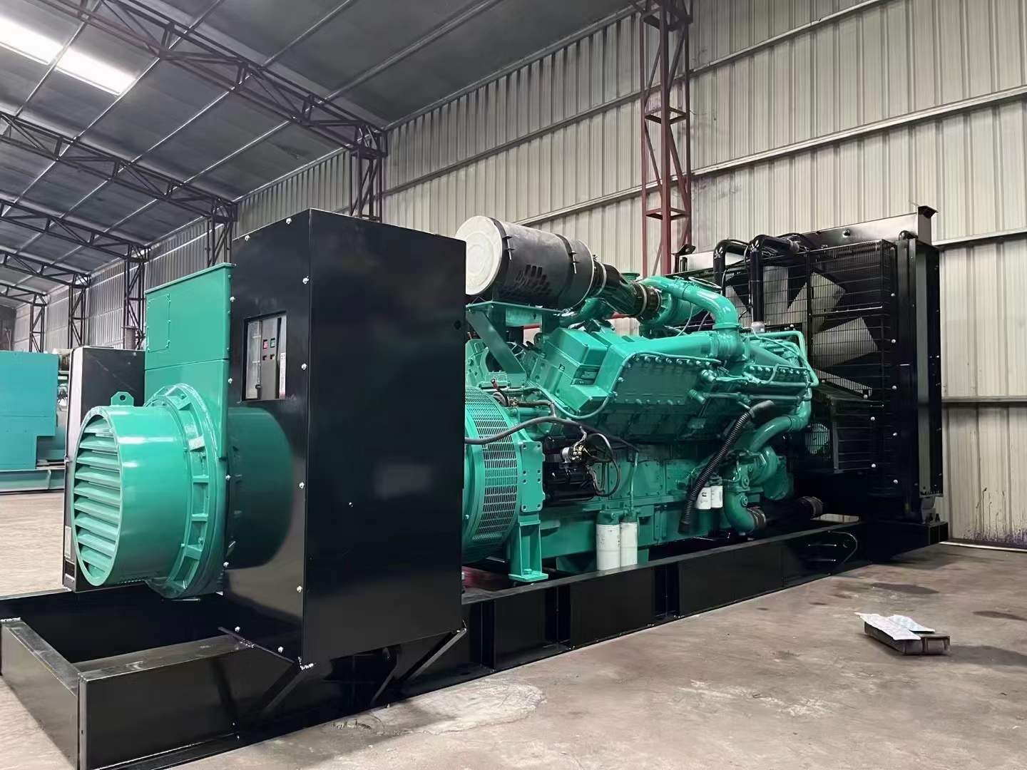 孟村如何降低 800kW 柴油发电机输出电流的波动？