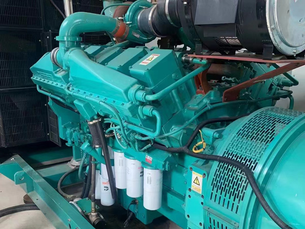 孟村更换100kW柴油发电机组机油时，需要注意哪些事项？